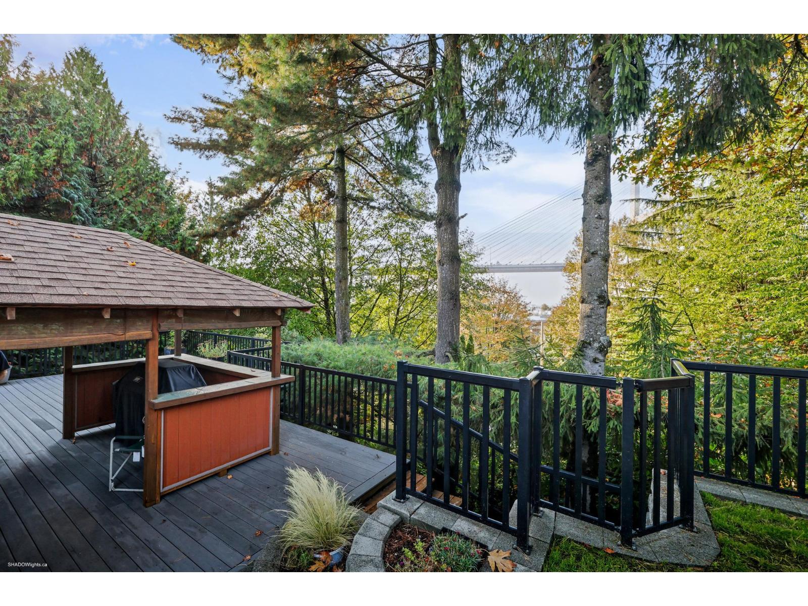 8423 Arbour Place Property Photo 39