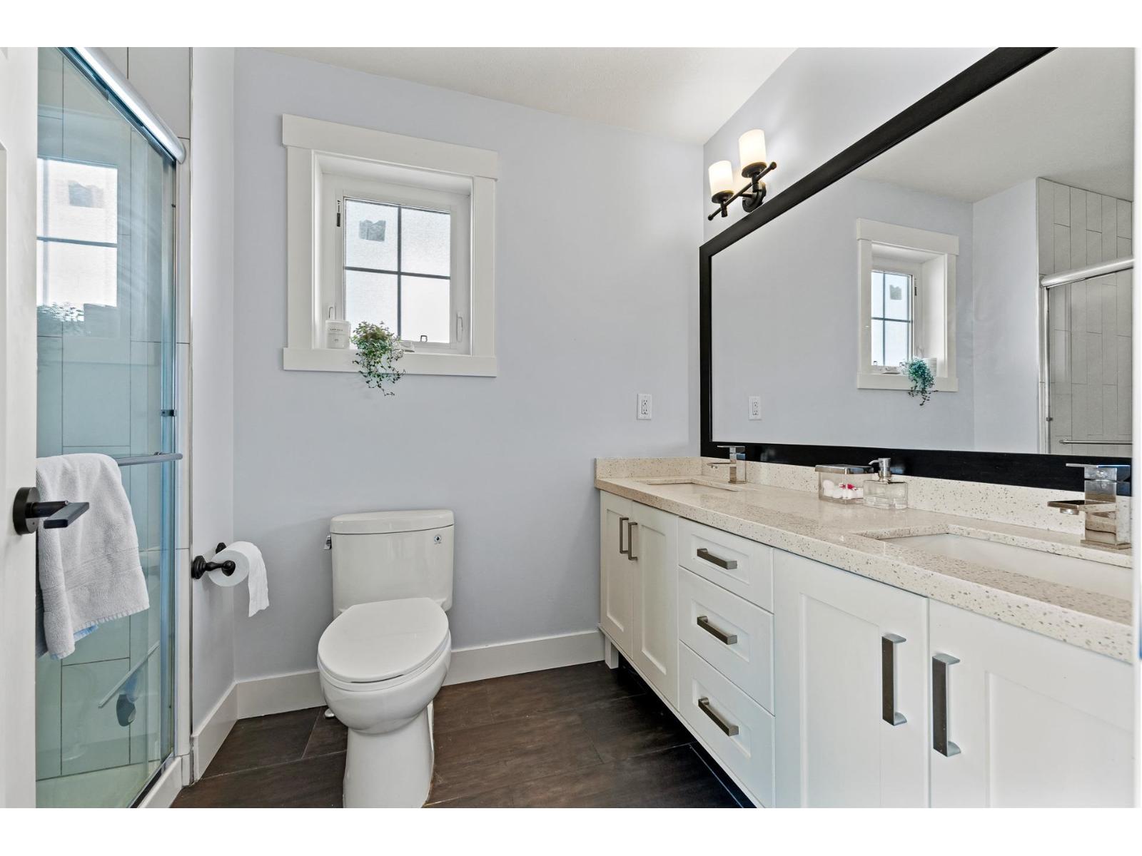 2209 165 Street Property Photo 22