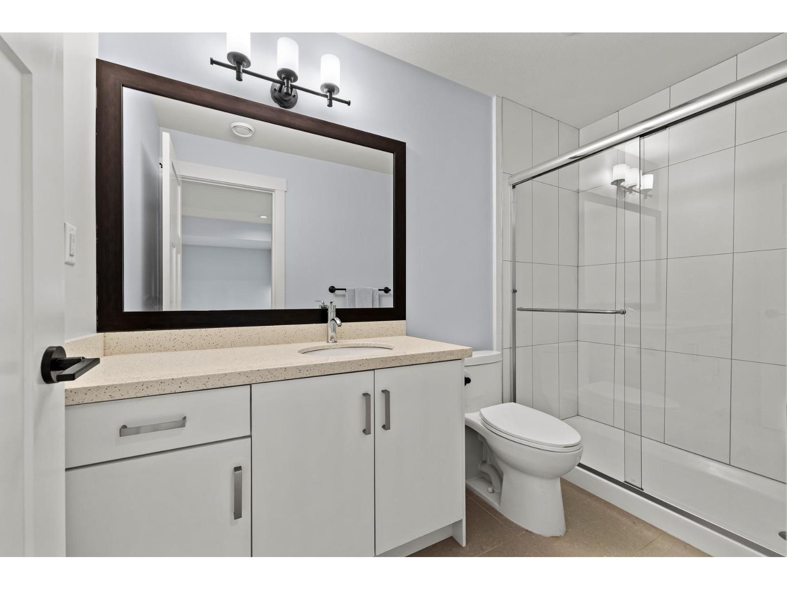 2209 165 Street Property Photo 31