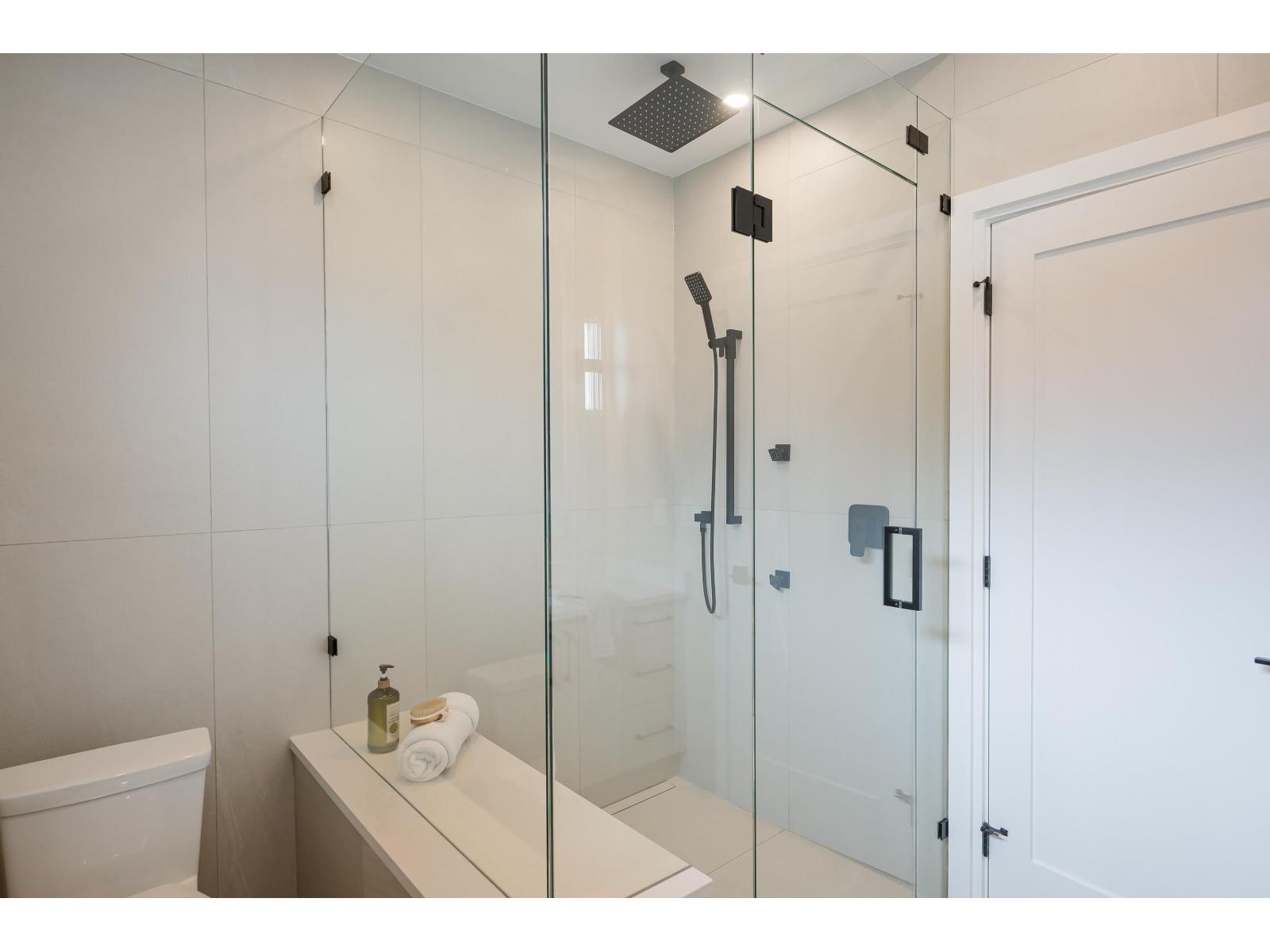 15648 23a Avenue Property Photo 23