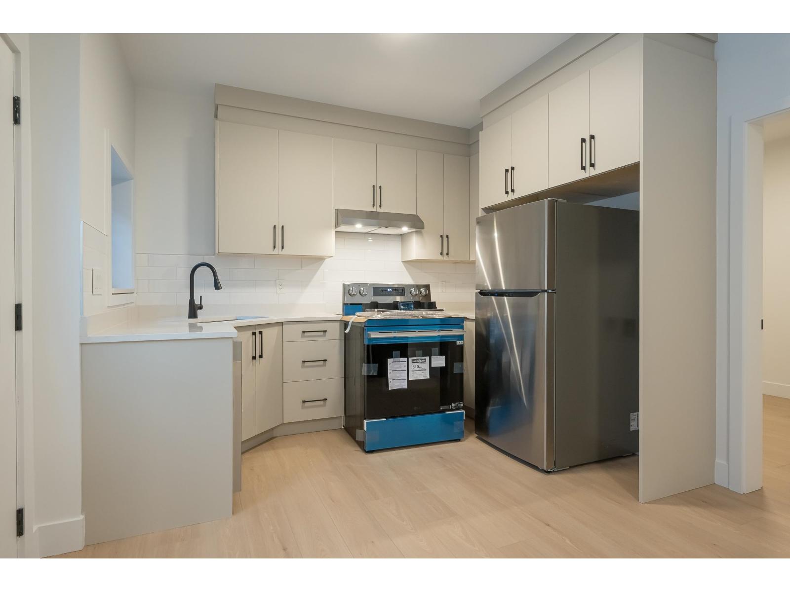 15648 23a Avenue Property Photo 35