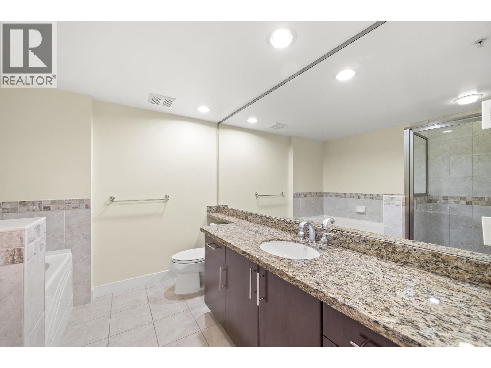 804 1483 W 7th Avenue Property Photo 15
