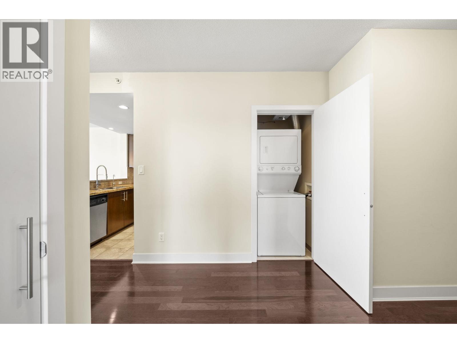 804 1483 W 7th Avenue Property Photo 22