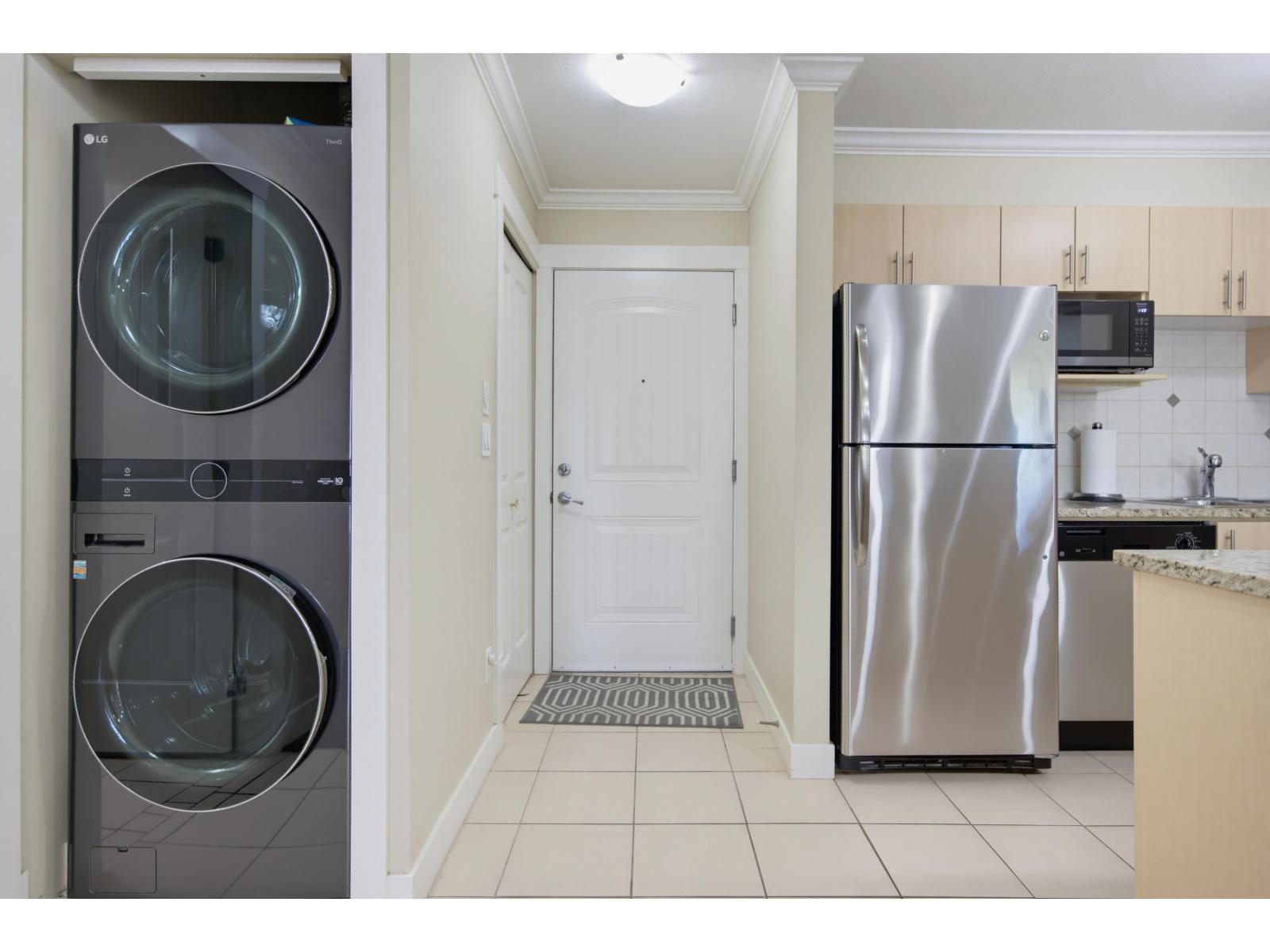 313 17769 57 Avenue Property Photo 10