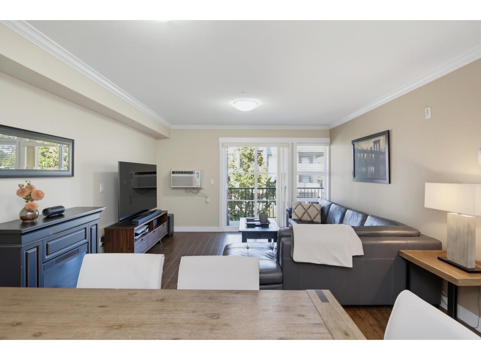 313 17769 57 Avenue Property Photo 12