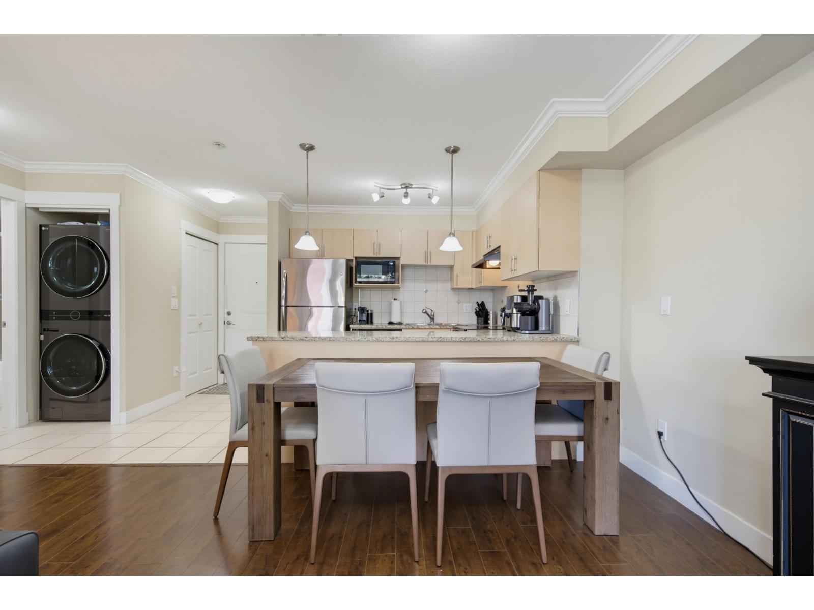 313 17769 57 Avenue Property Photo 13
