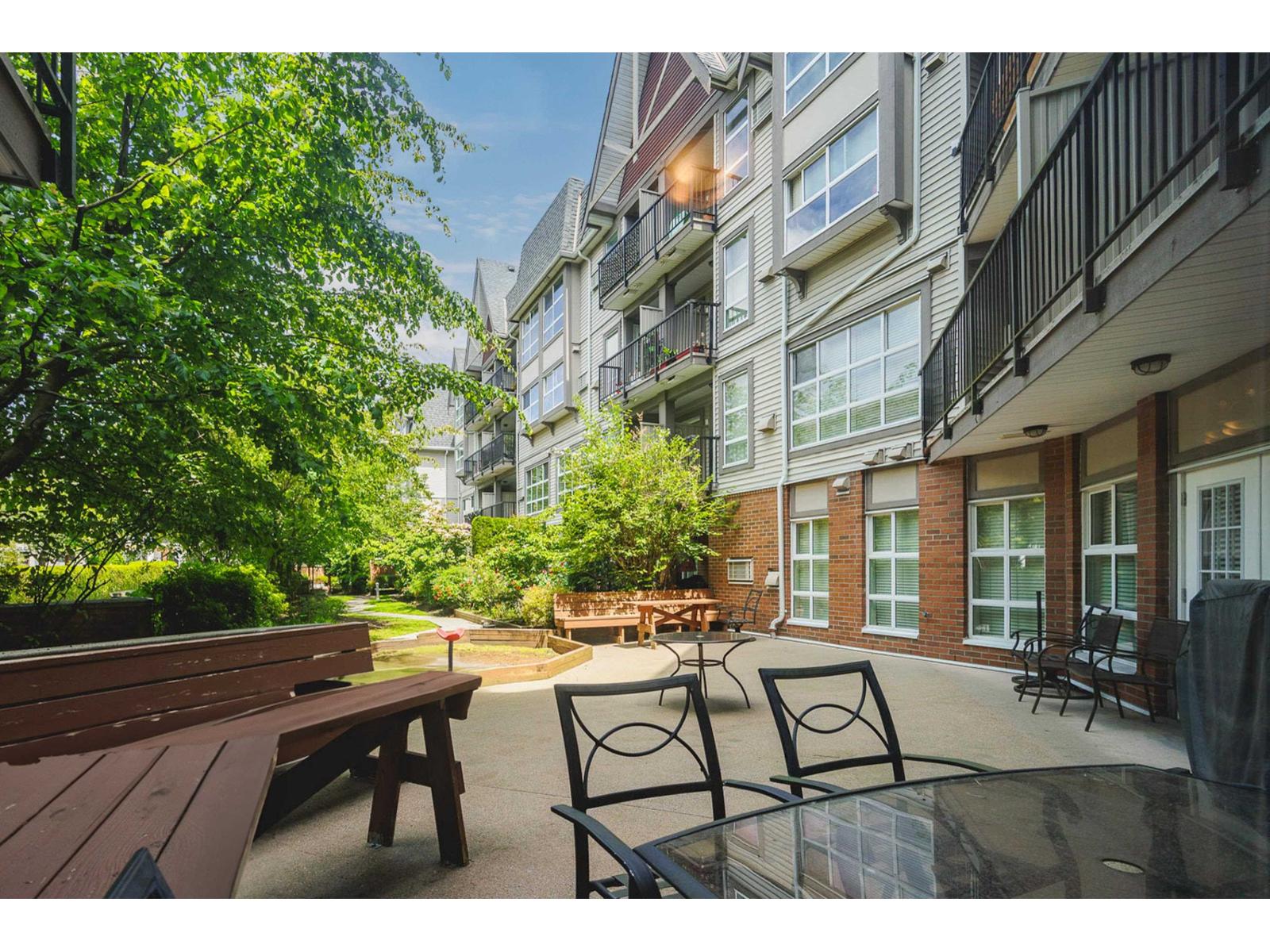 313 17769 57 Avenue Property Photo 30