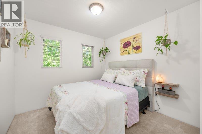 10091 243rd Street Property Photo 19