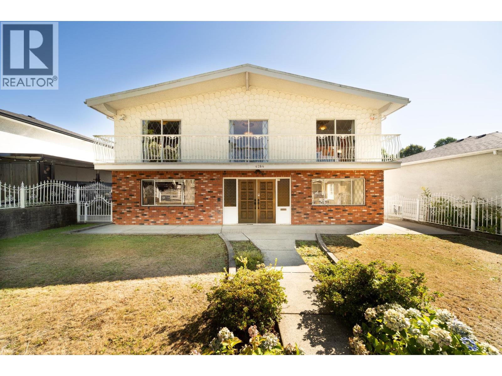 4264 Parker Street Property Photo 2
