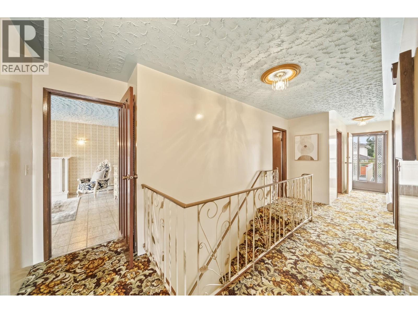 4264 Parker Street Property Photo 16