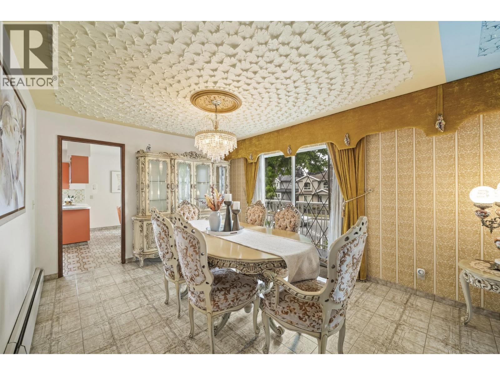 4264 Parker Street Property Photo 23