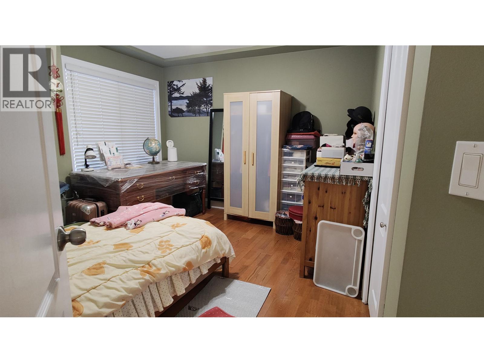 8675 Armstrong Avenue Property Photo 19