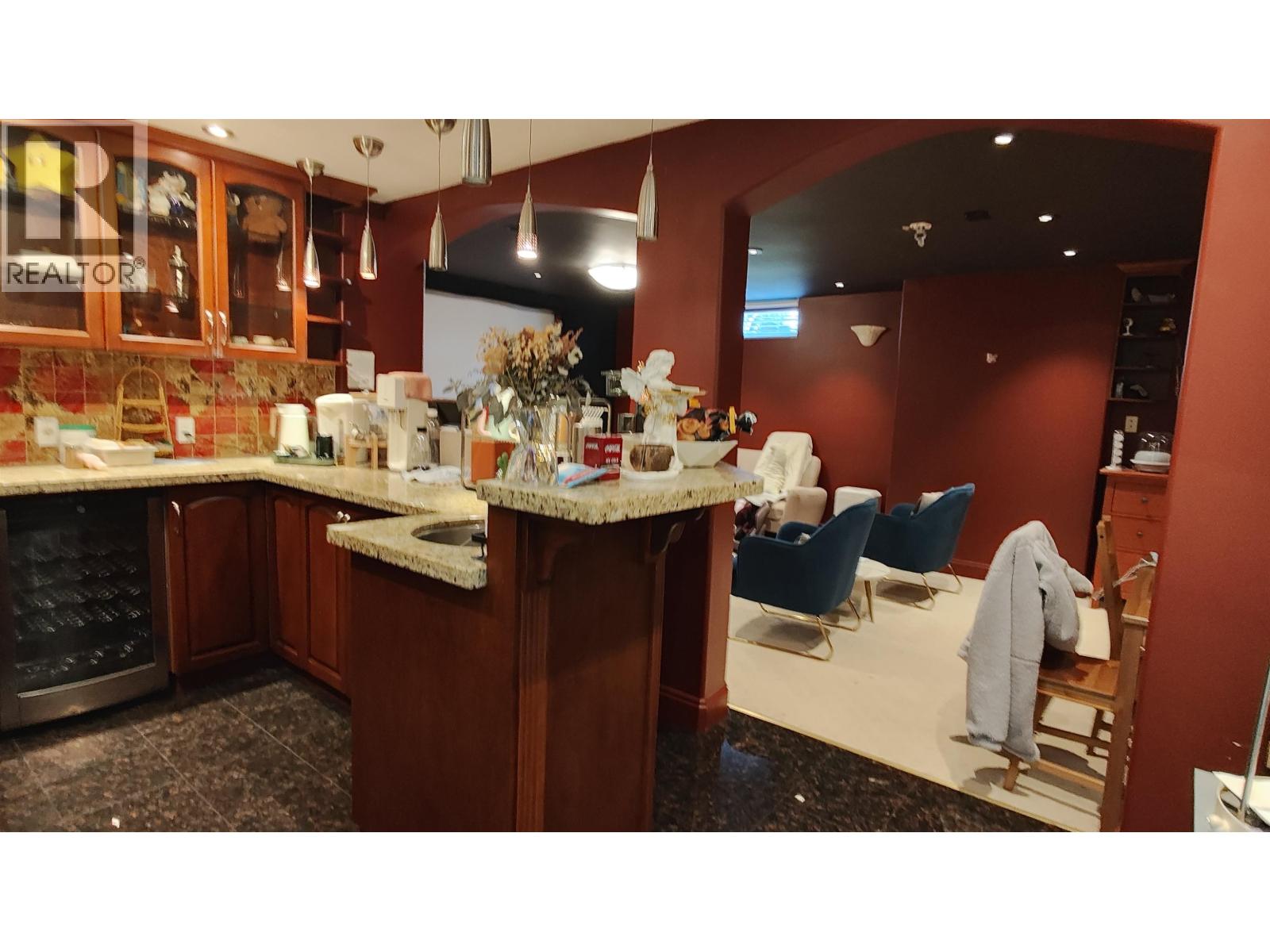 8675 Armstrong Avenue Property Photo 32