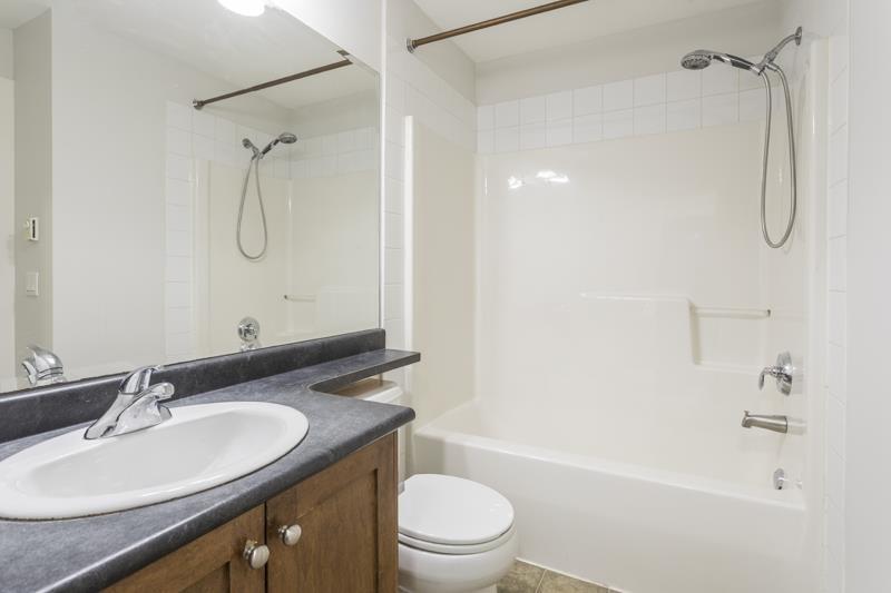 103 13277 108th Avenue Property Photo 13