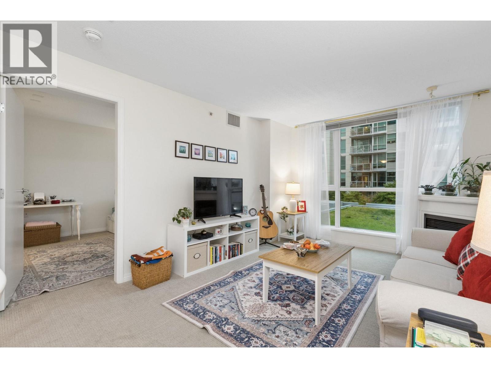 607 188 E Esplanade Property Photo 11
