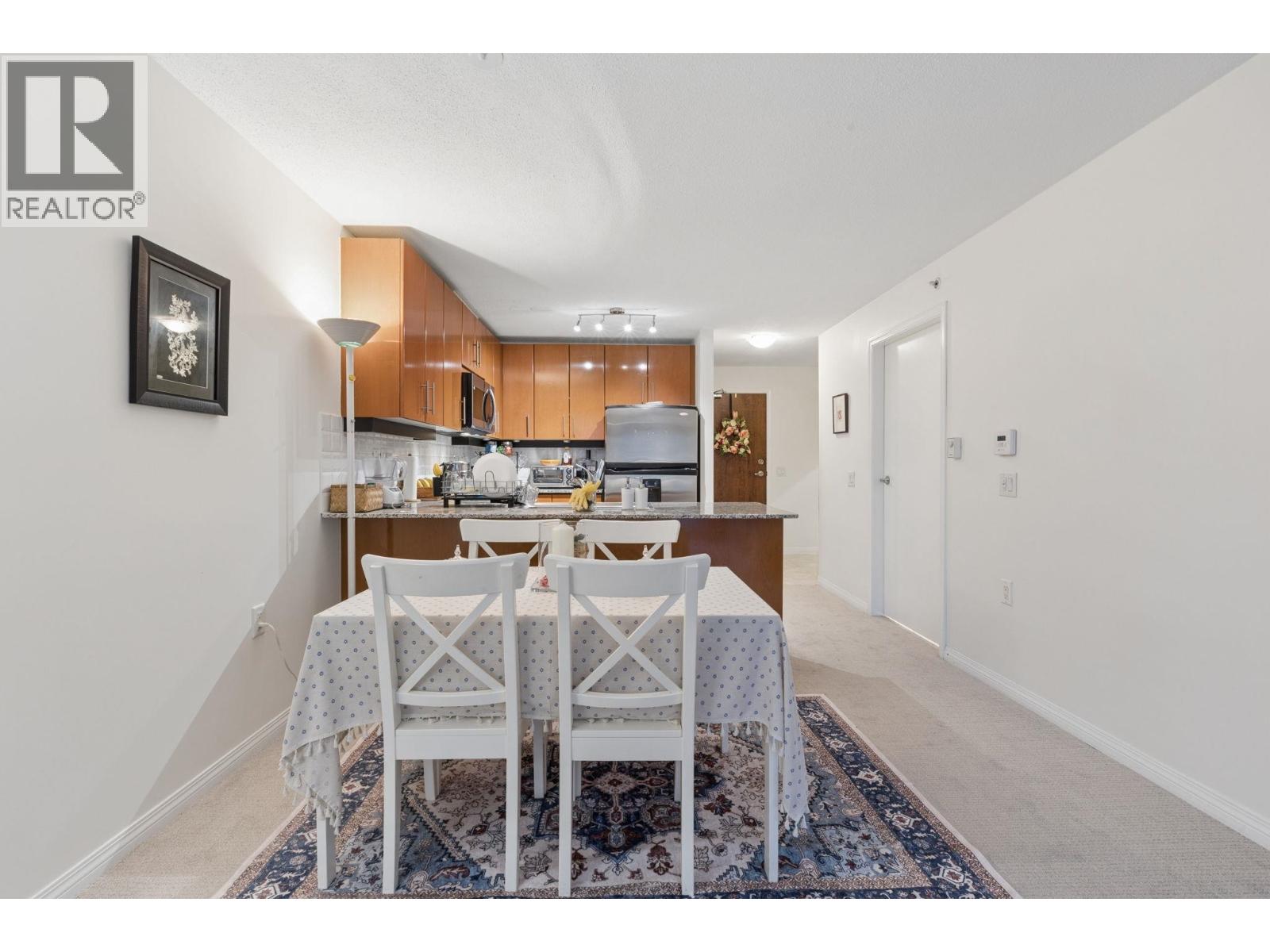 607 188 E Esplanade Property Photo 13