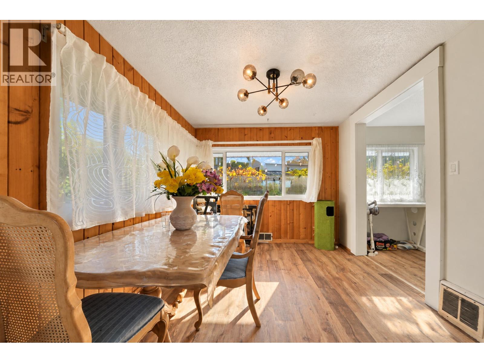 7288 Inlet Drive Property Photo 7