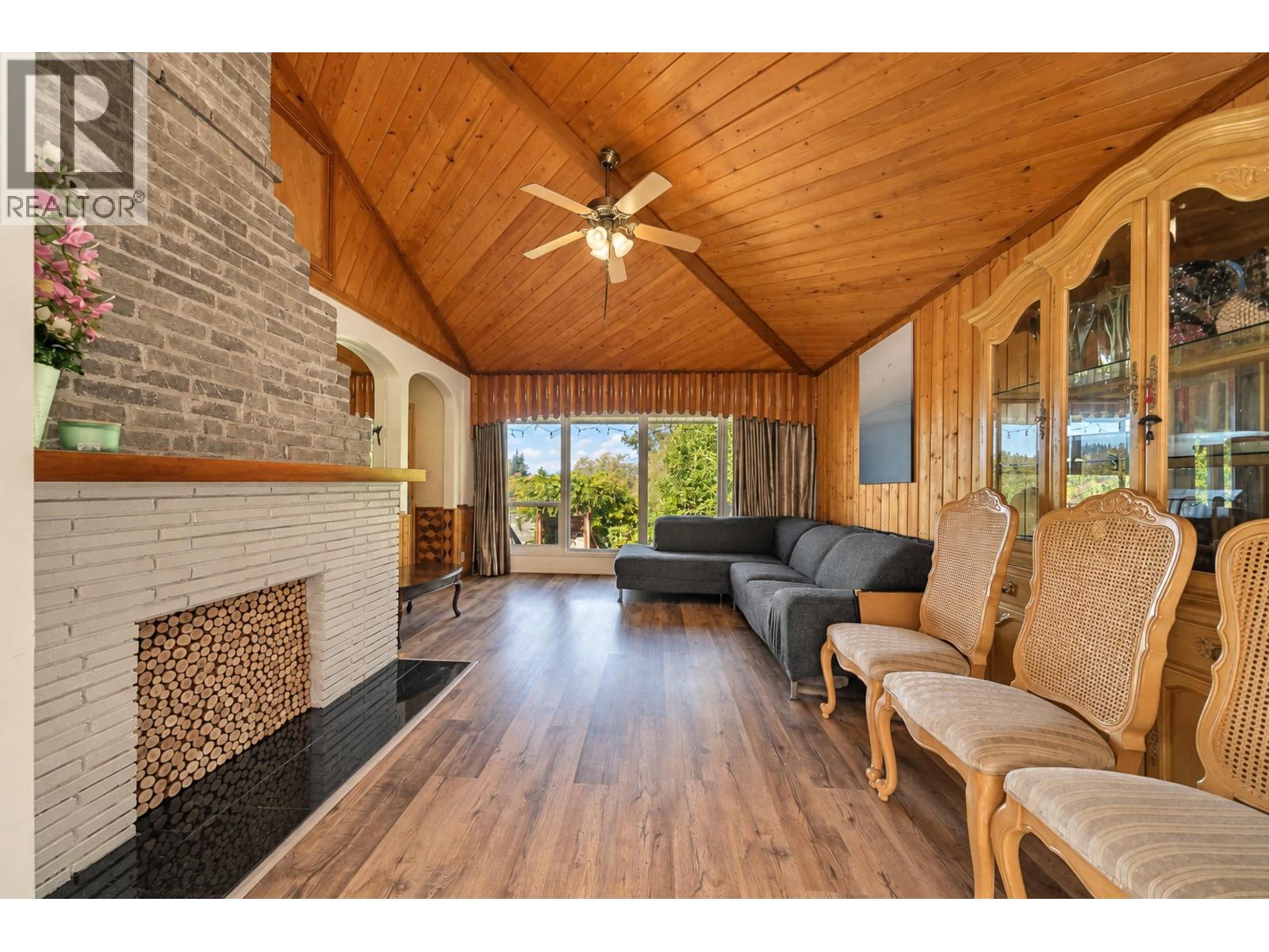 7288 Inlet Drive Property Photo 11