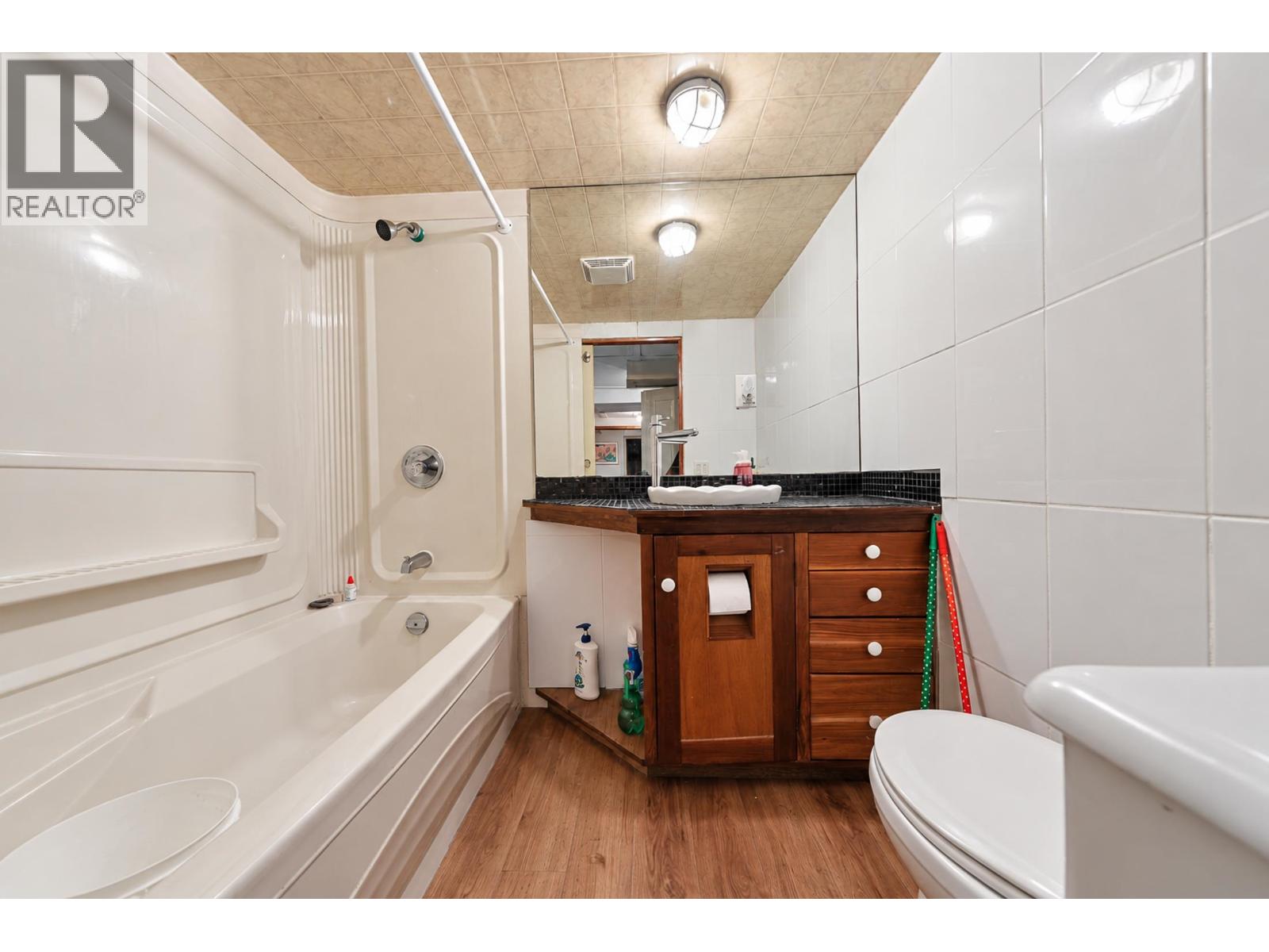 7288 Inlet Drive Property Photo 22