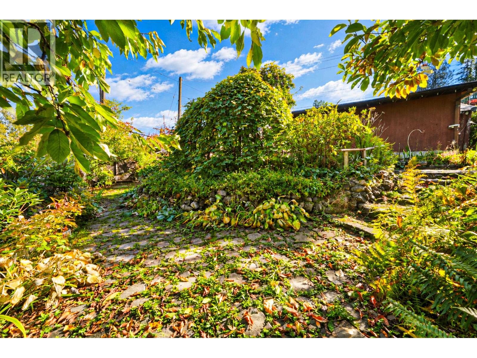 7288 Inlet Drive Property Photo 35