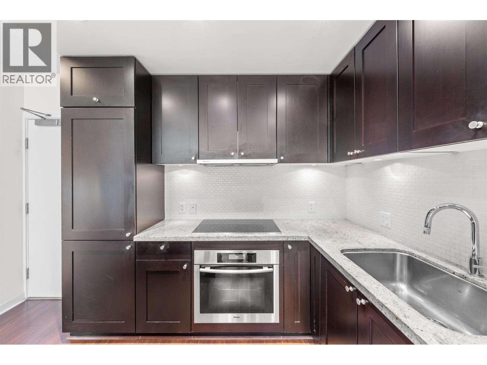 808 821 Cambie Street Property Photo 10