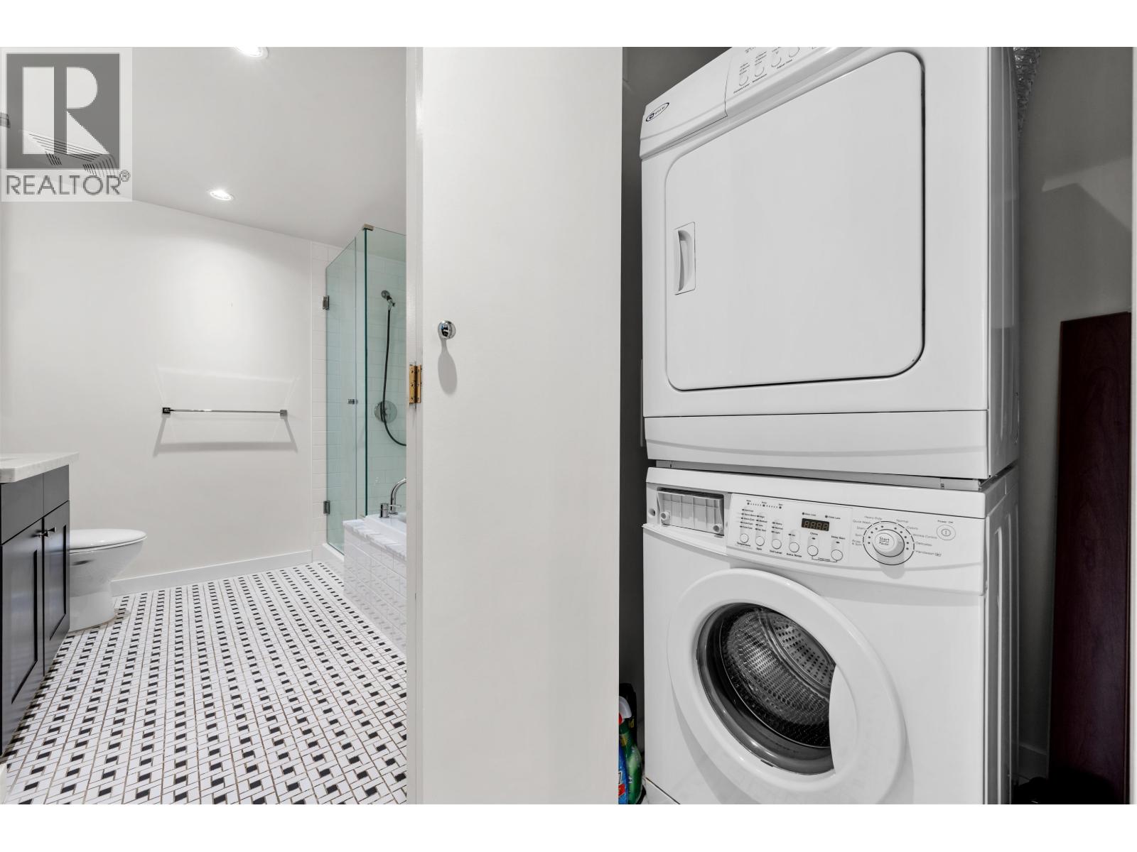 808 821 Cambie Street Property Photo 20