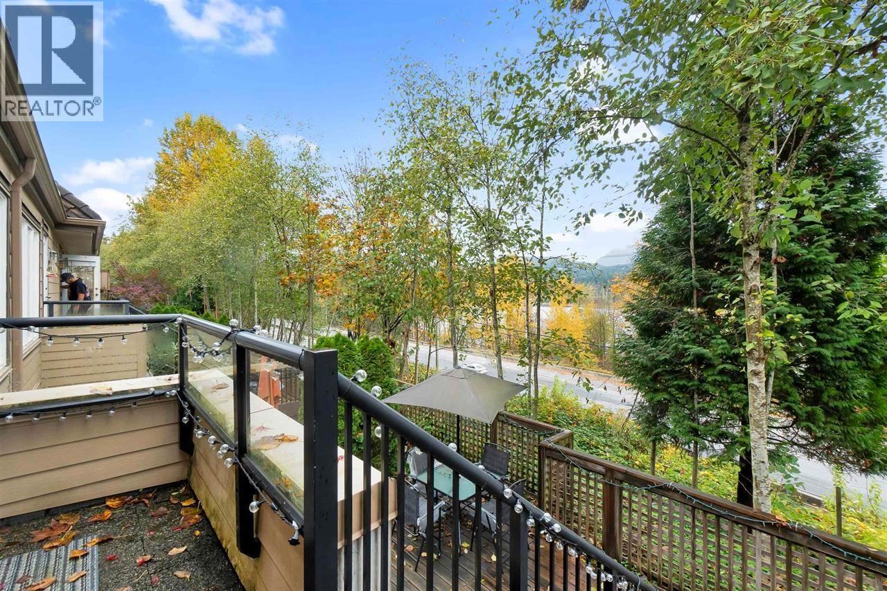 111 160 Shoreline Circle Property Photo 11