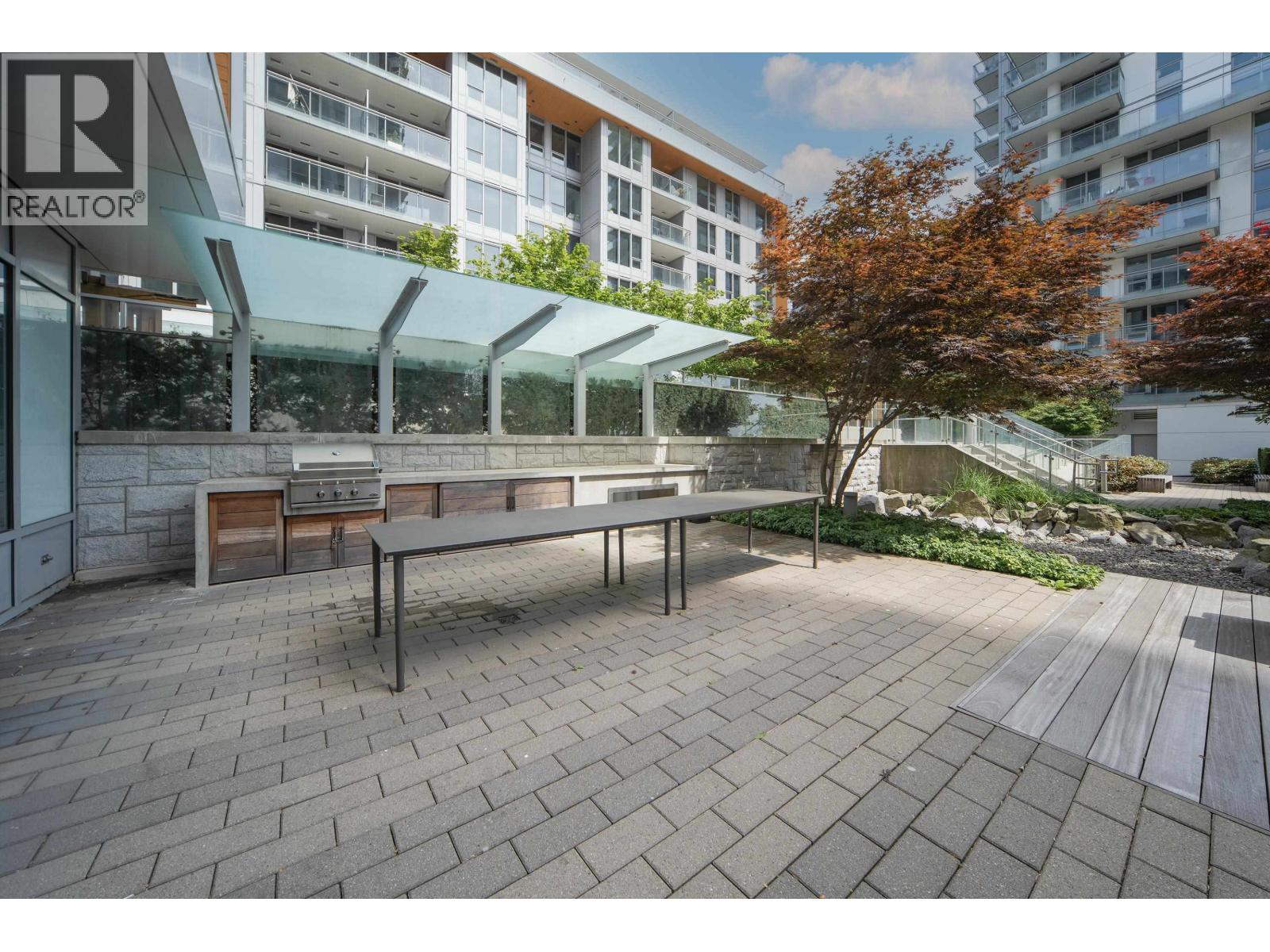 1107 433 Sw Marine Drive Property Photo 16