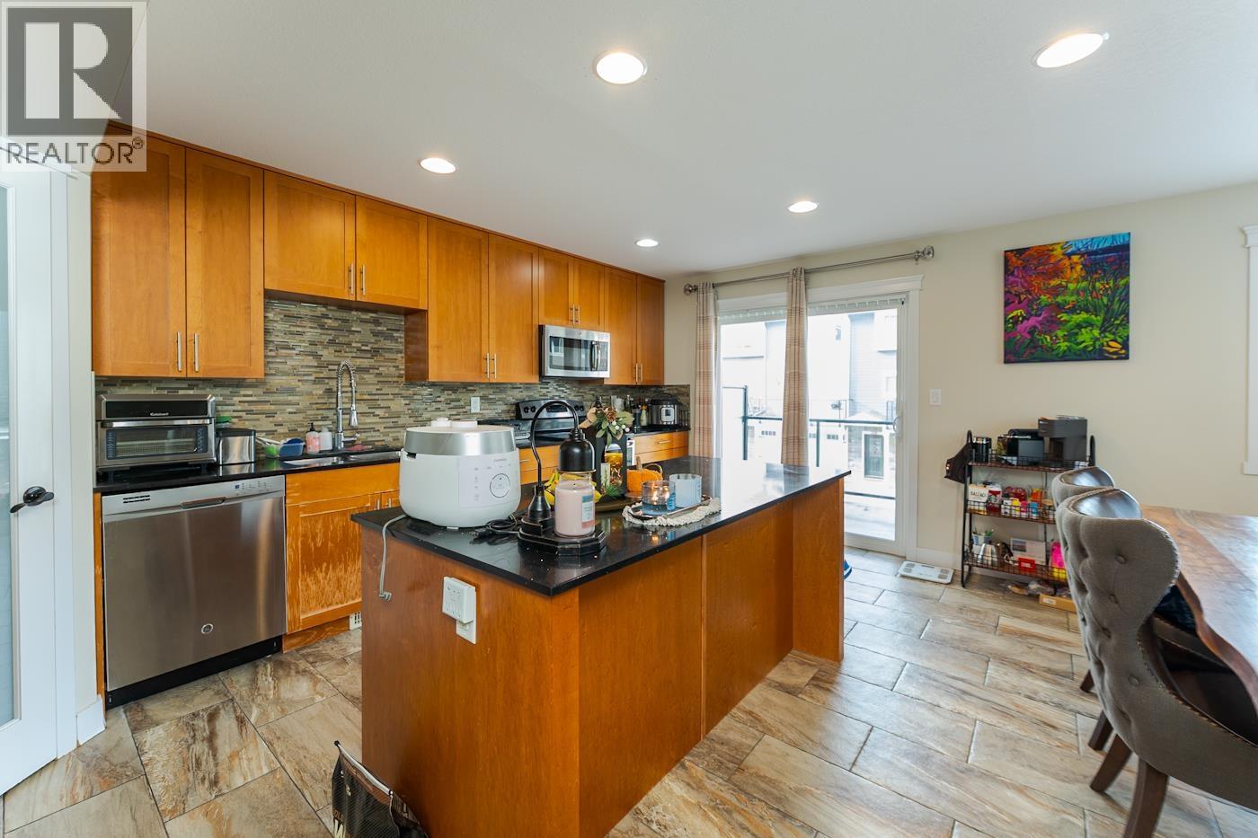 212 467 Tabor Boulevard Property Photo 10