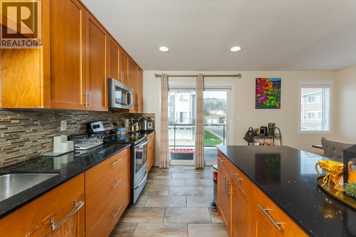 212 467 Tabor Boulevard Property Photo 11