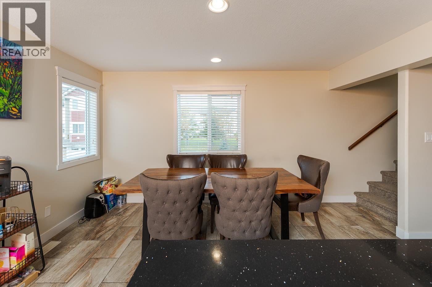 212 467 Tabor Boulevard Property Photo 18