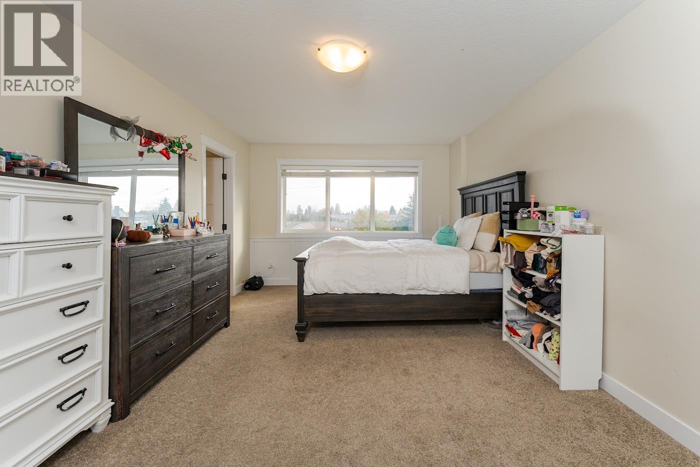 212 467 Tabor Boulevard Property Photo 20