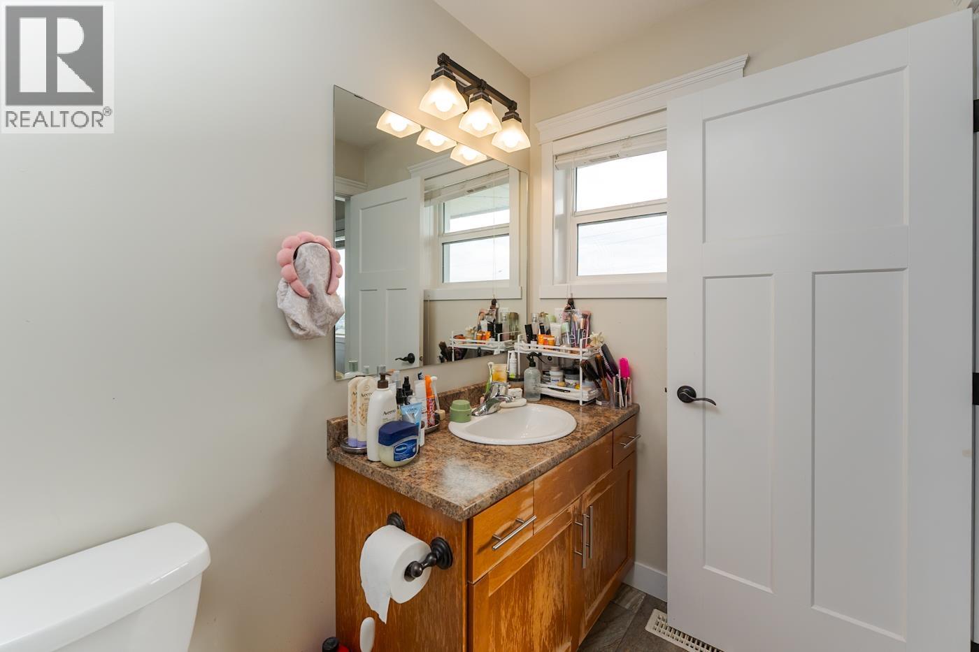 212 467 Tabor Boulevard Property Photo 22