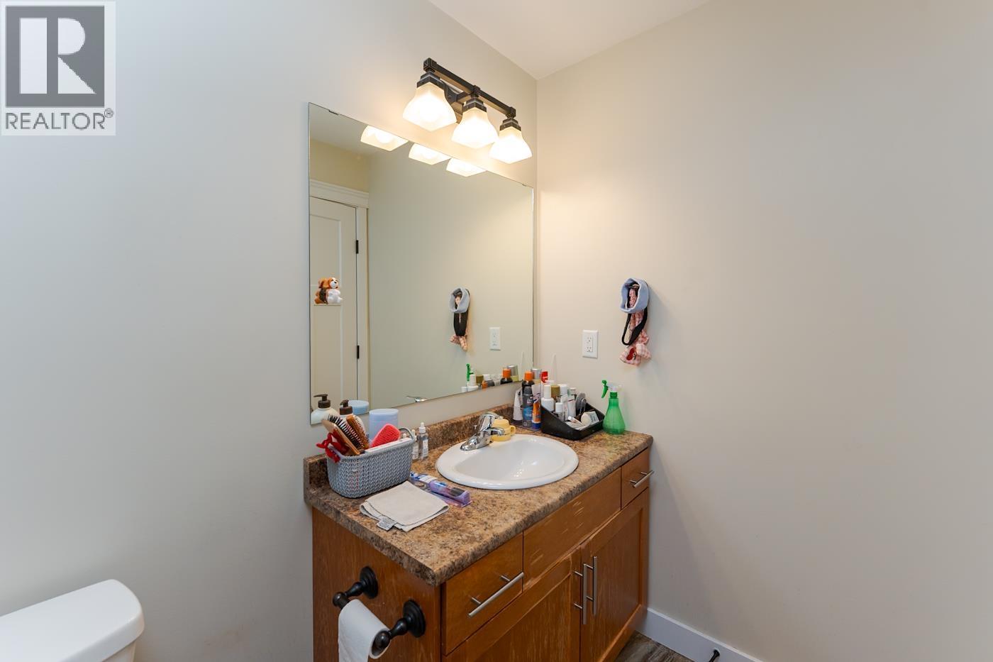 212 467 Tabor Boulevard Property Photo 27