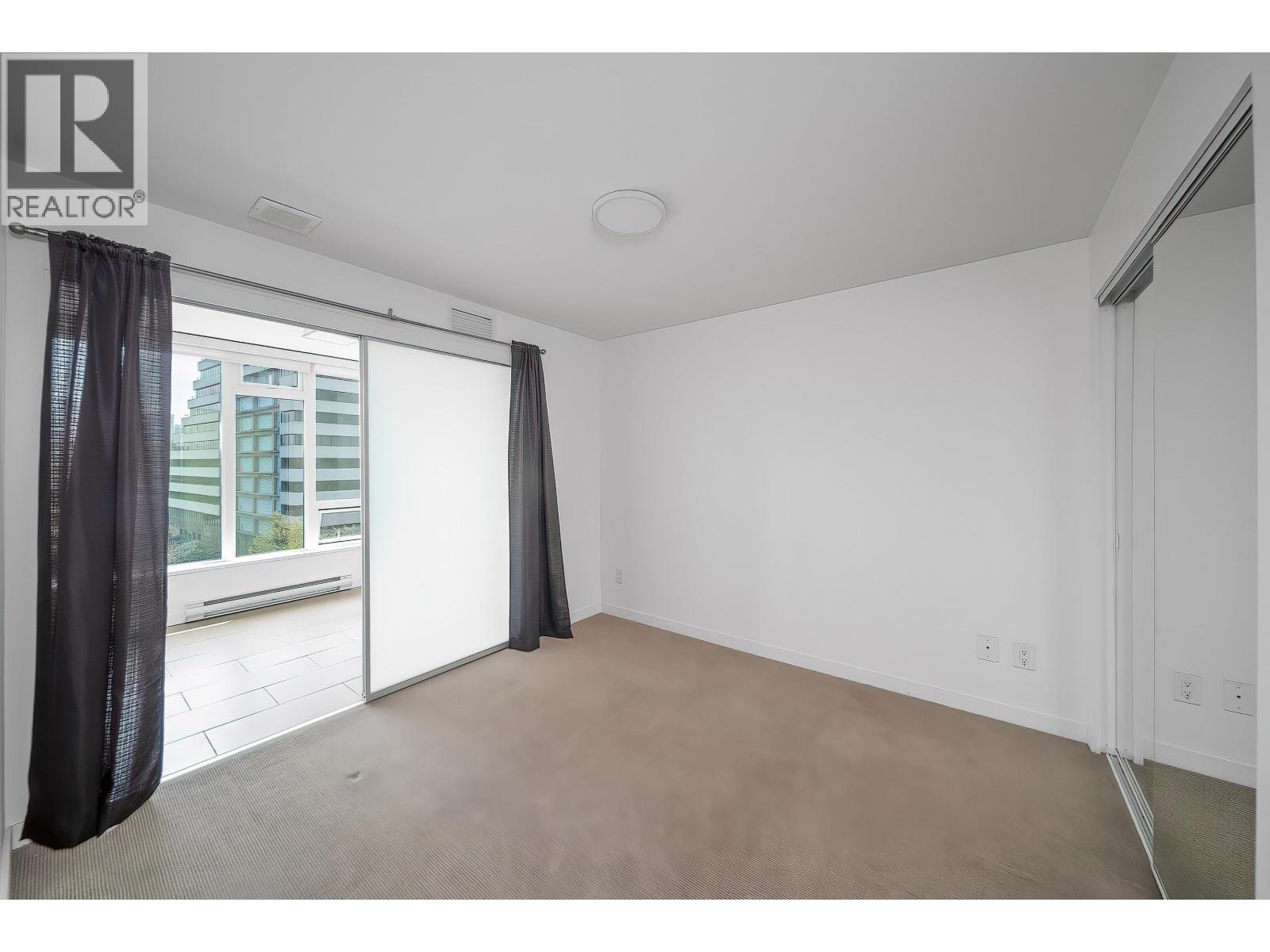 915 5665 Boundary Road Property Photo 10
