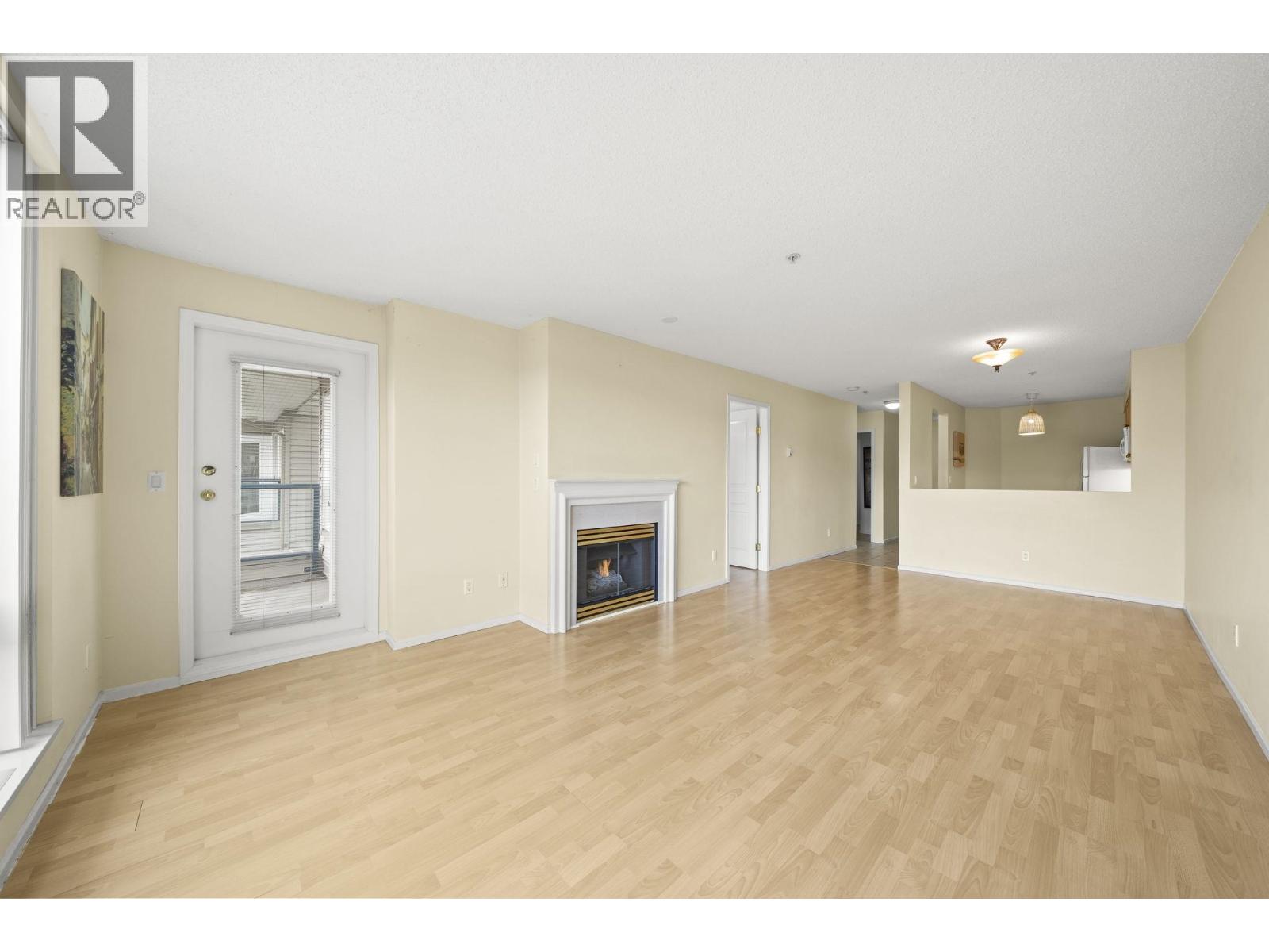 302 5800 Andrews Road Property Photo 13
