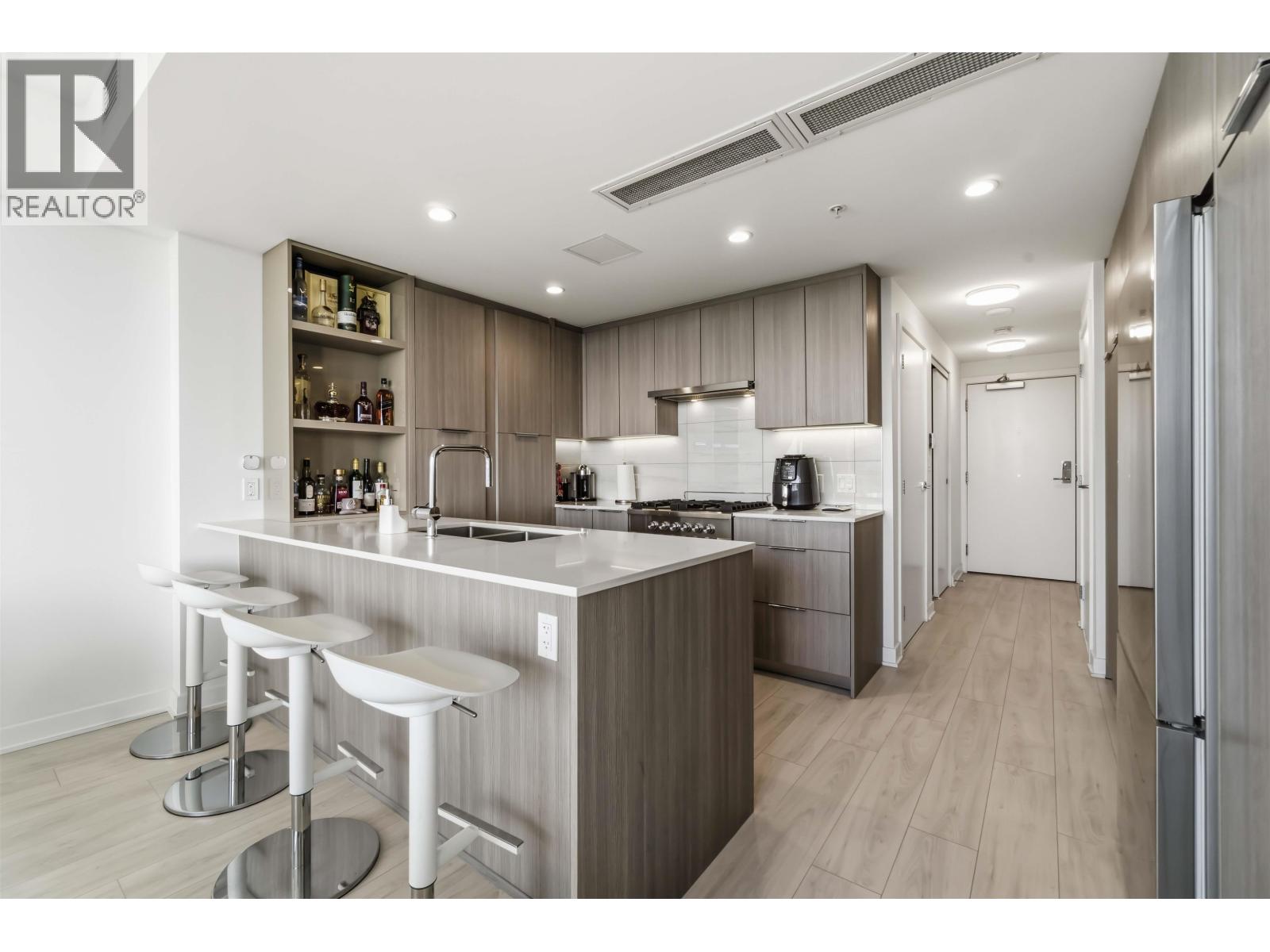1306 1401 Hunter Street Property Photo 8