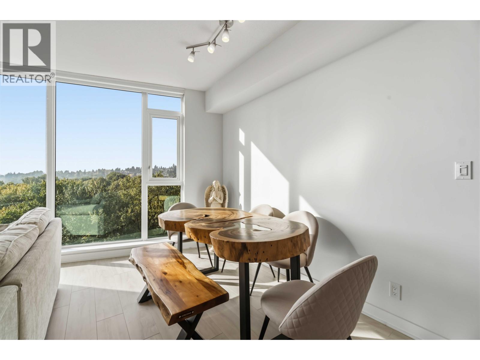 1306 1401 Hunter Street Property Photo 9