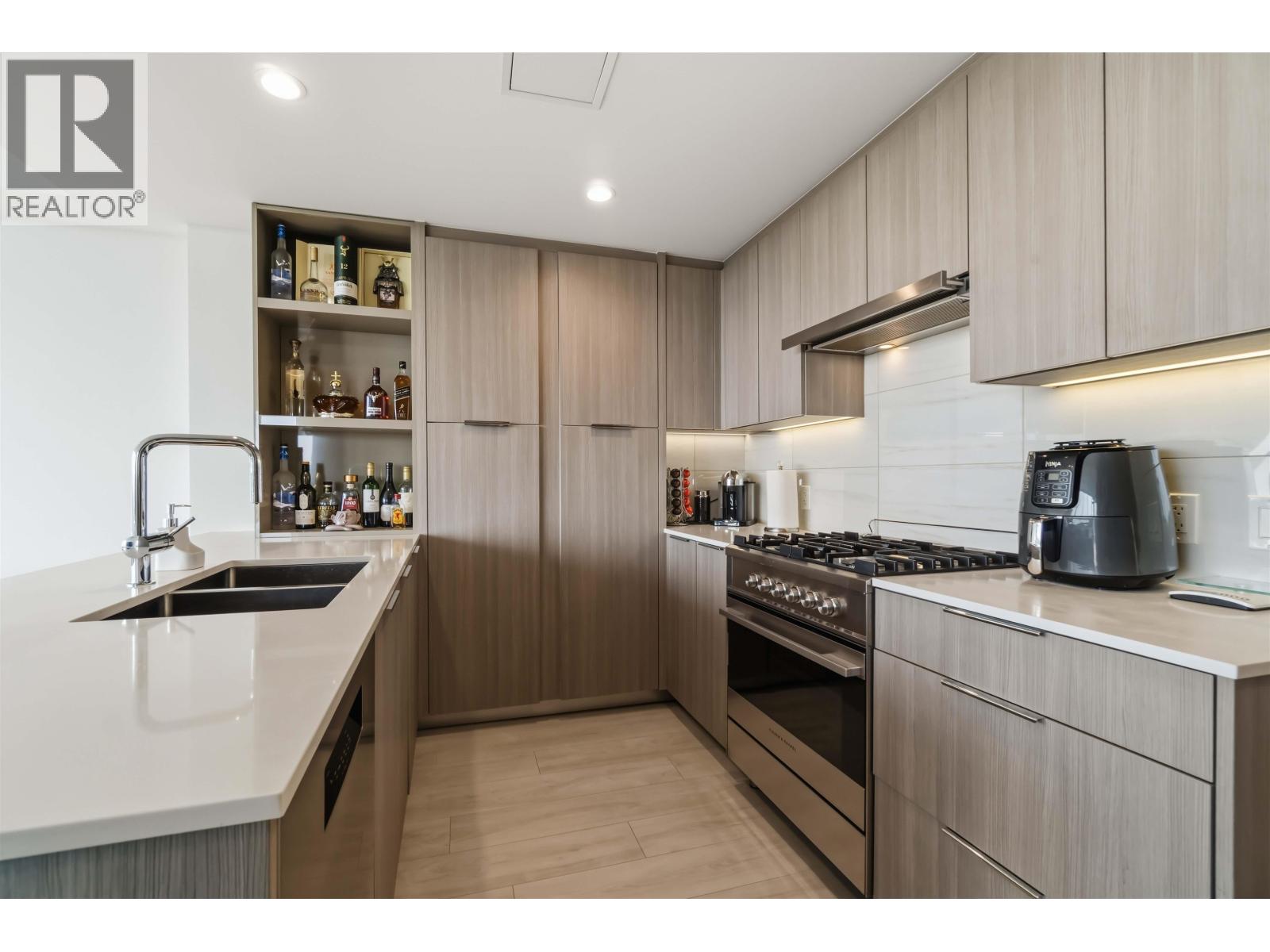 1306 1401 Hunter Street Property Photo 10