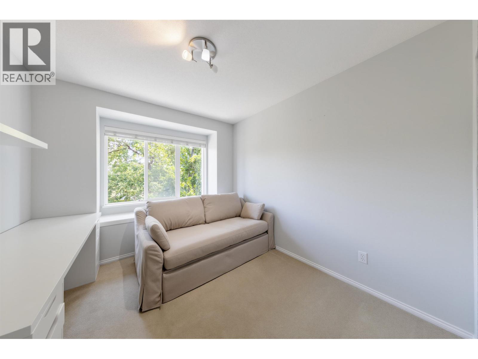 44 7233 Heather Street Property Photo 20