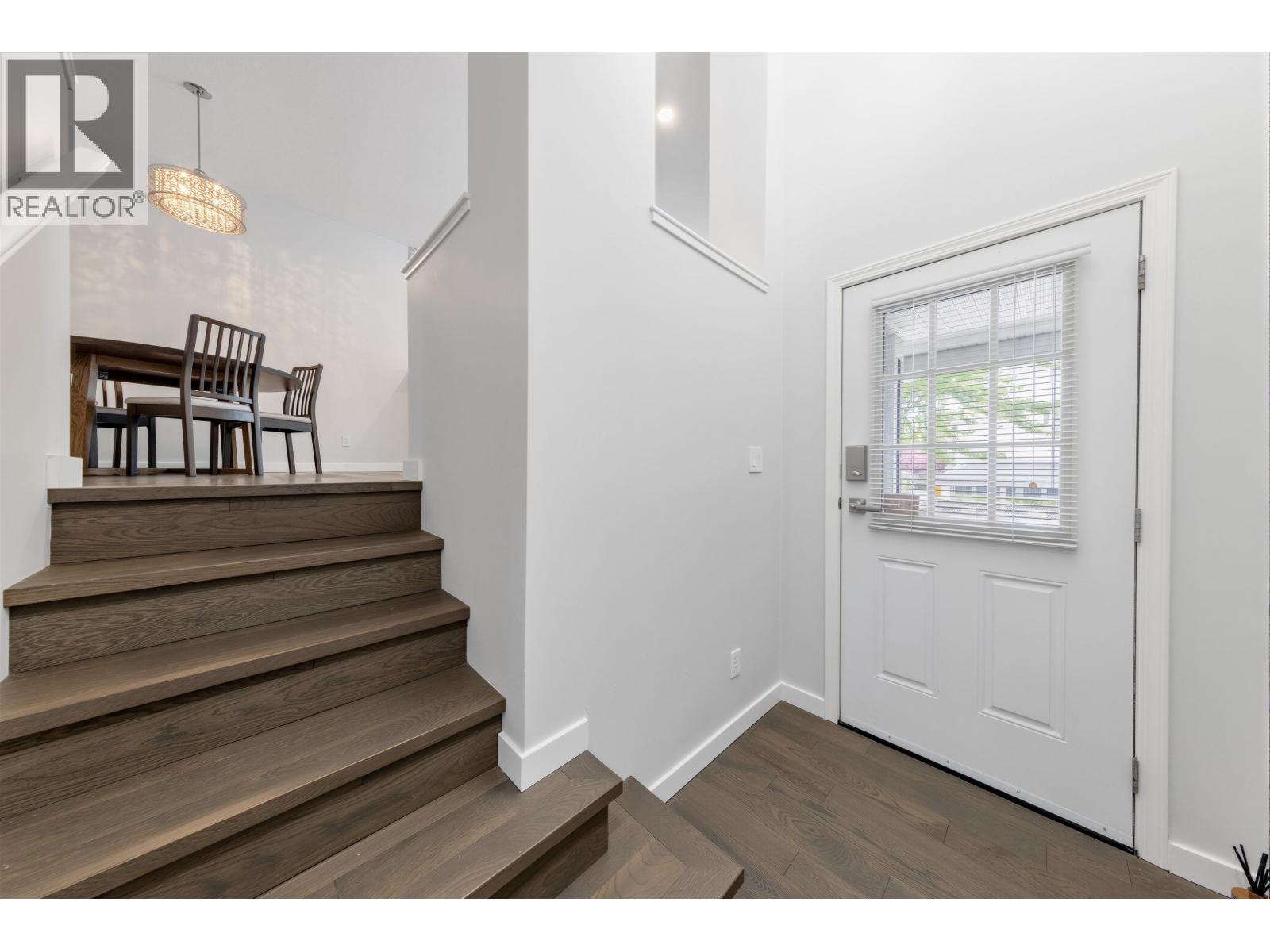 44 7233 Heather Street Property Photo 24