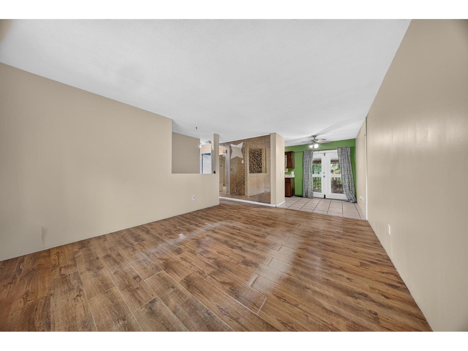 45320 Creekside Drive Property Photo 15