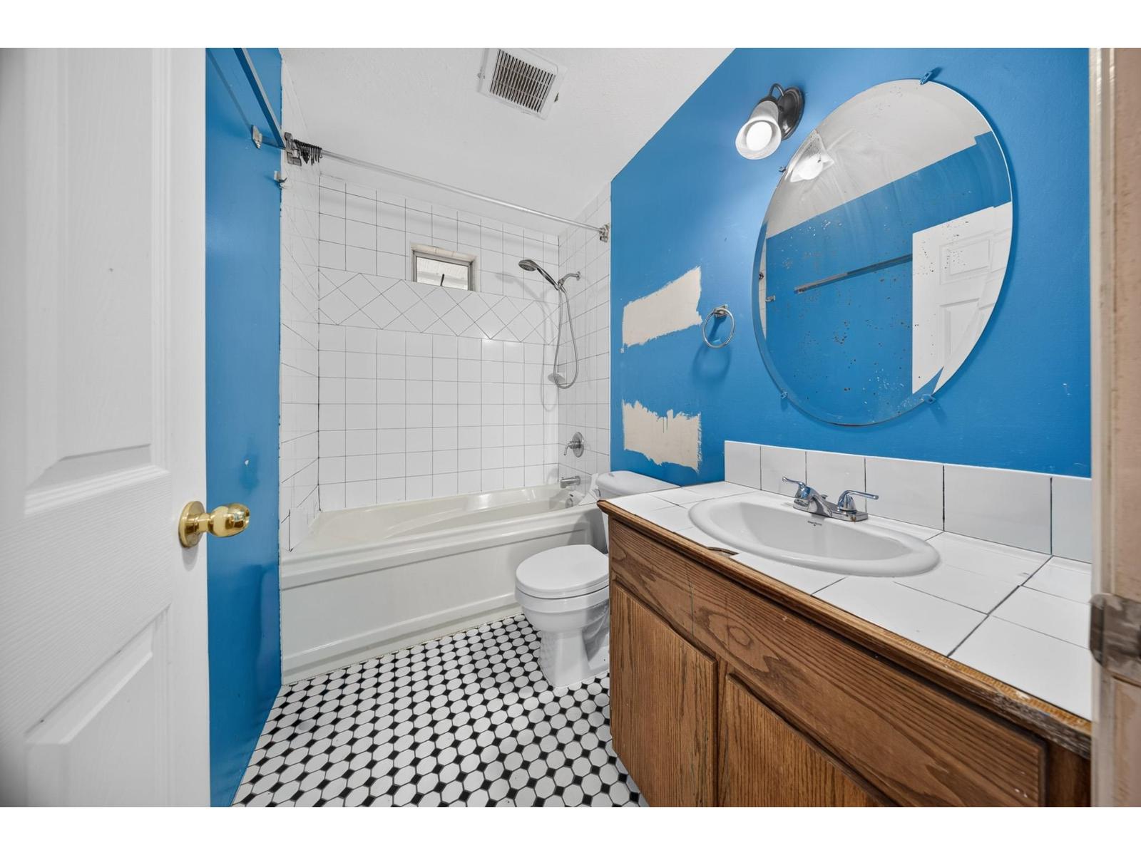 45320 Creekside Drive Property Photo 22