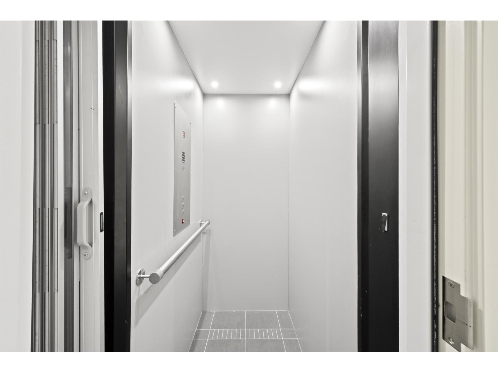 209 13585 16 Avenue Property Photo 17
