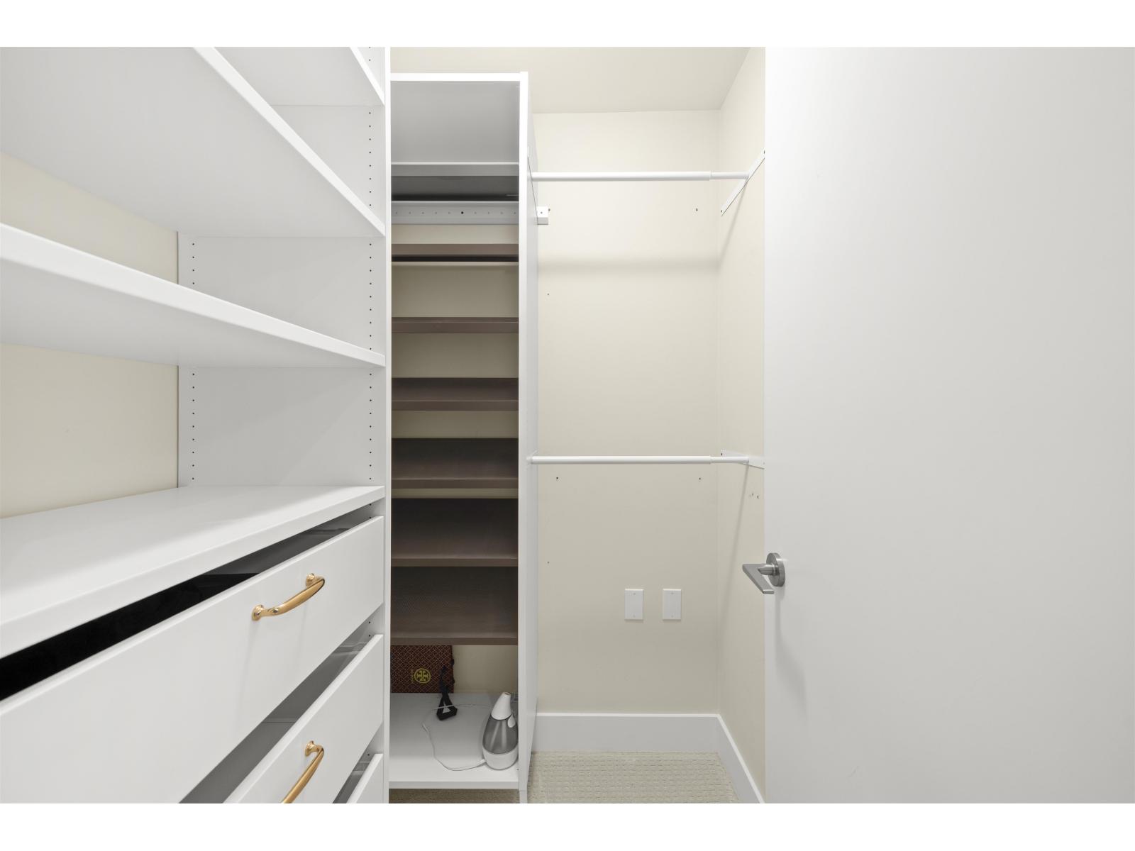 209 13585 16 Avenue Property Photo 27