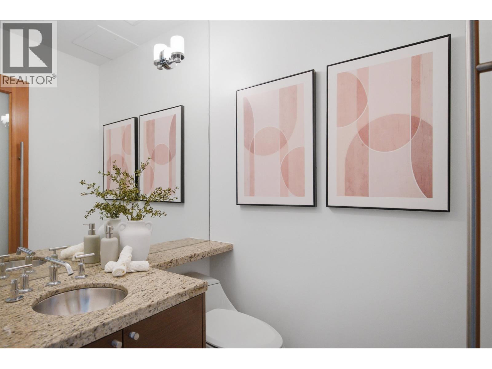 1182 Richards Street Property Photo 17