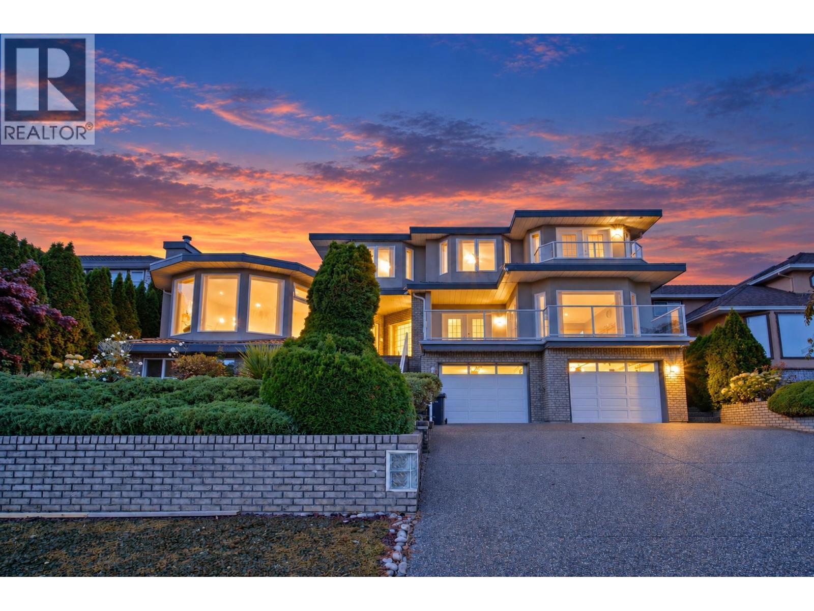 2260 Sicamous Avenue Property Photo 1