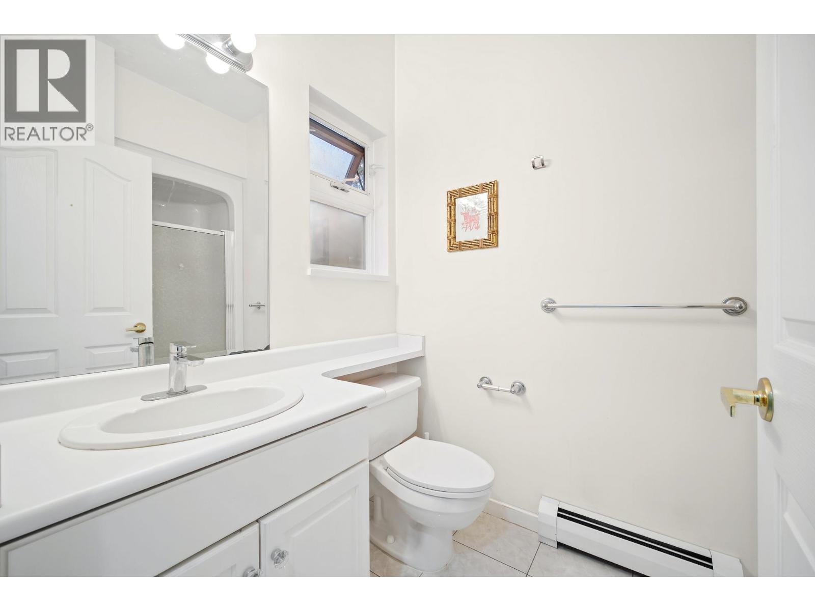 2260 Sicamous Avenue Property Photo 12