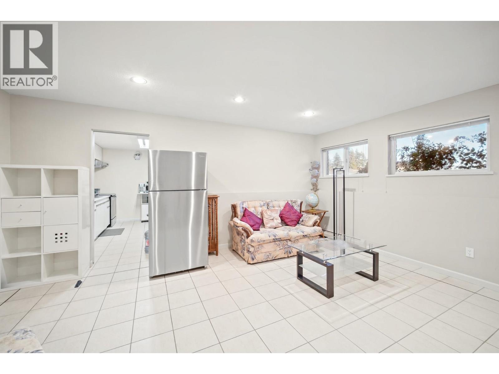 2260 Sicamous Avenue Property Photo 29