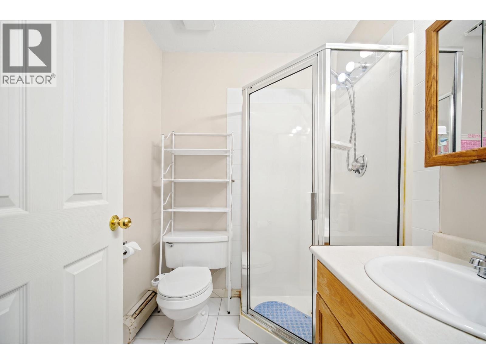 2260 Sicamous Avenue Property Photo 32